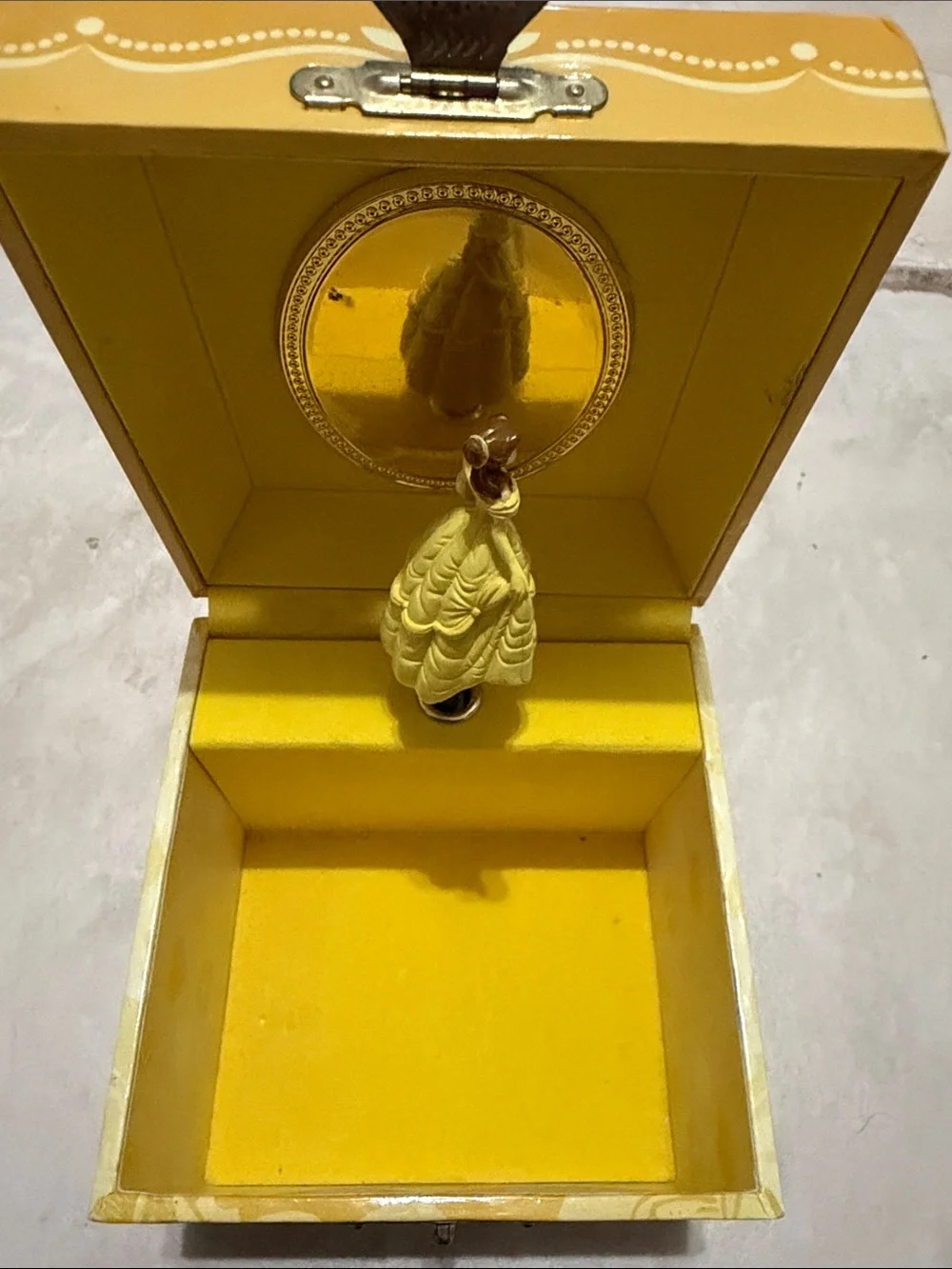 🌸 5/$20 DEAL Disney Belle Decorative Jewelry Box - Yellow Gold with Red Rose
